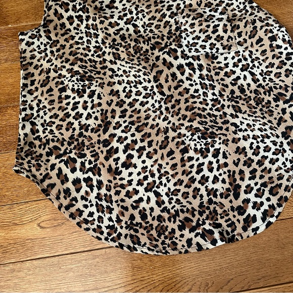 Criss cross back leopard tank - Picture 5 of 7